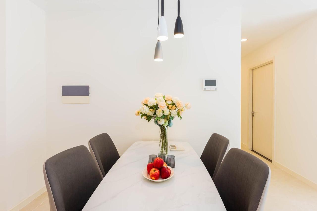Genius Apartment River Gate Center ホーチミン市 エクステリア 写真