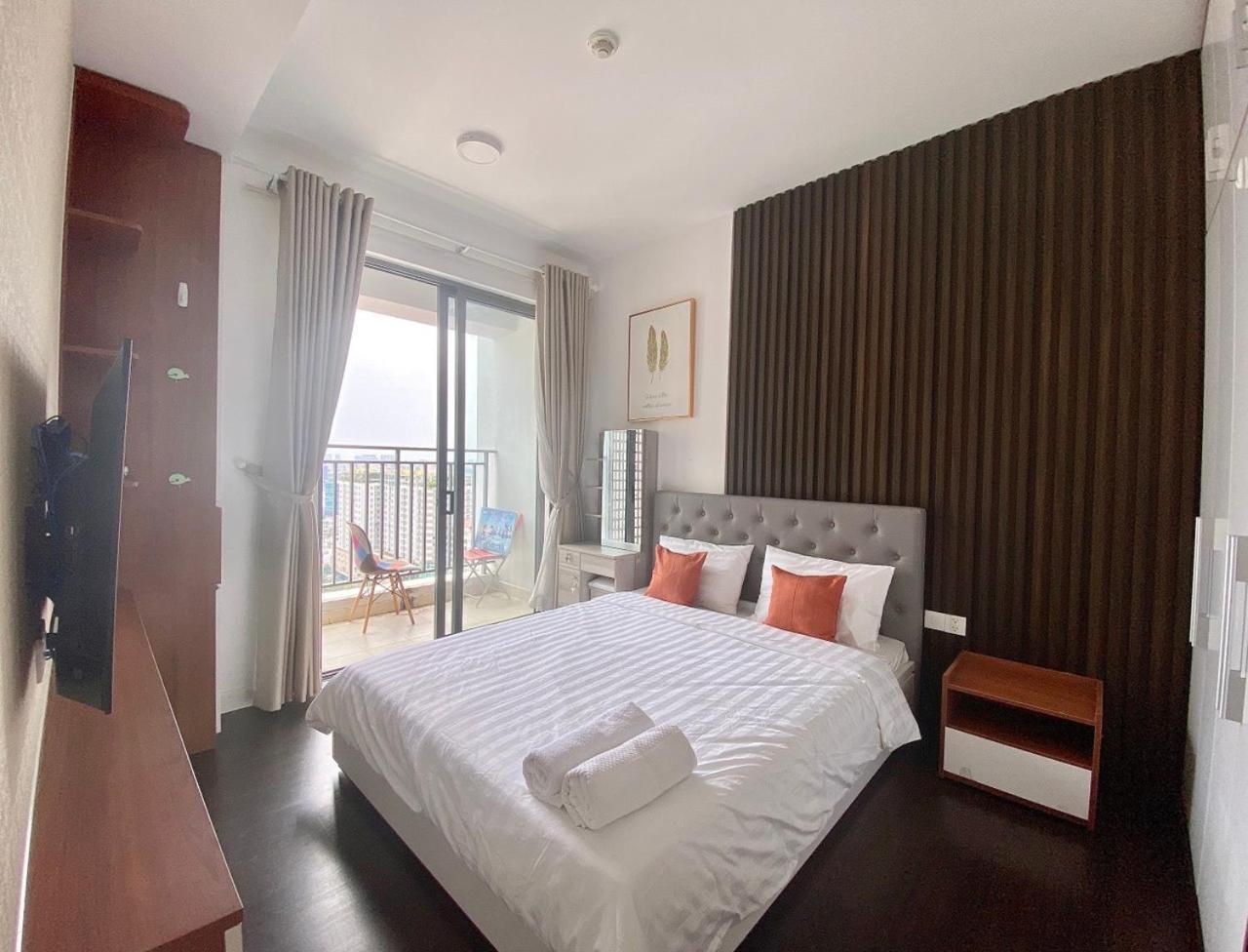 Genius Apartment River Gate Center ホーチミン市 エクステリア 写真