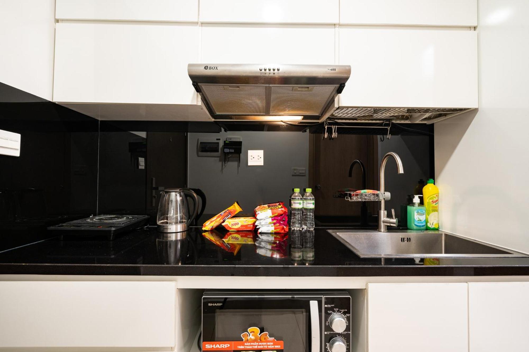 Genius Apartment River Gate Center ホーチミン市 エクステリア 写真