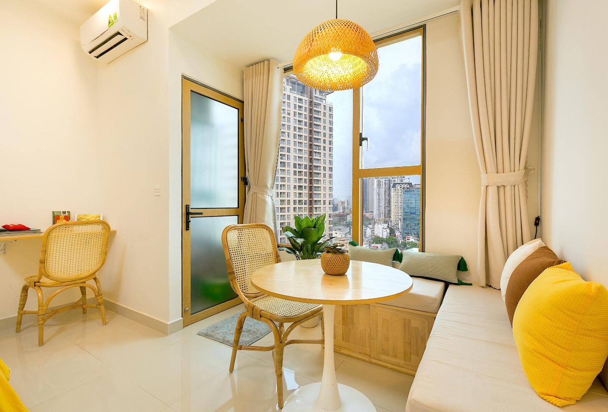 Genius Apartment River Gate Center ホーチミン市 エクステリア 写真